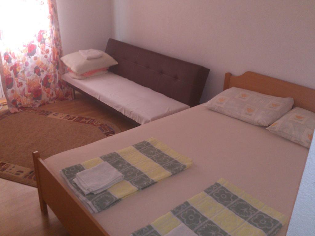 Brig Apartments Живогоще Екстер'єр фото