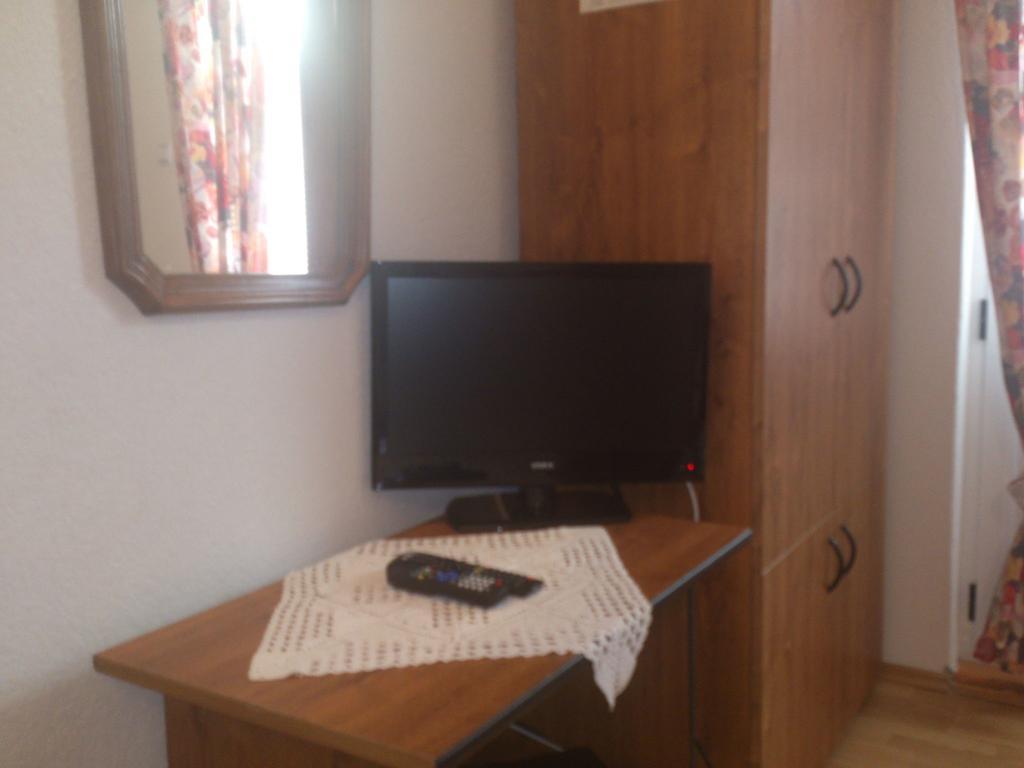 Brig Apartments Живогоще Екстер'єр фото