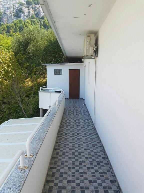 Brig Apartments Живогоще Екстер'єр фото